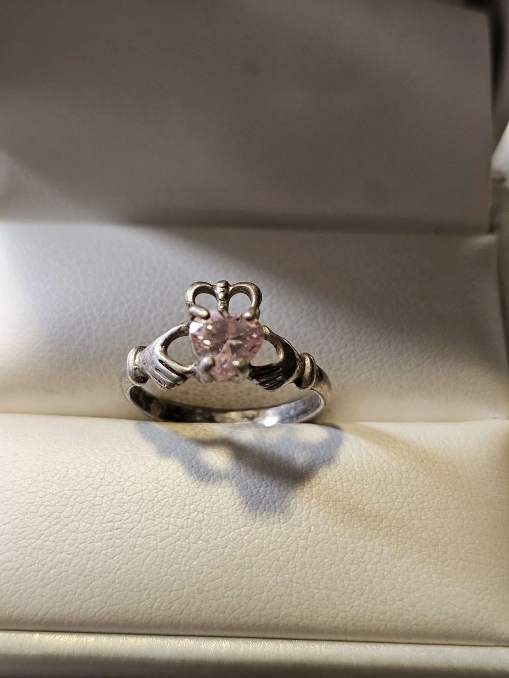 Sterling Silver 925 Claddagh Ring with Heart Stone Size 7